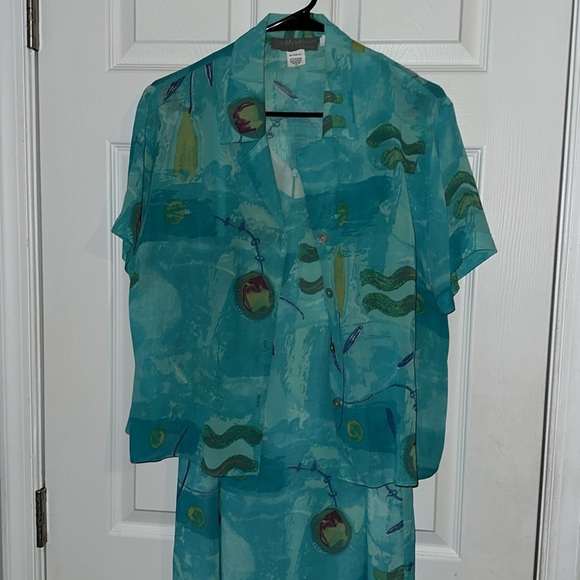 Carol Anderson dress with short sleeve jacket - Picture 2 of 3